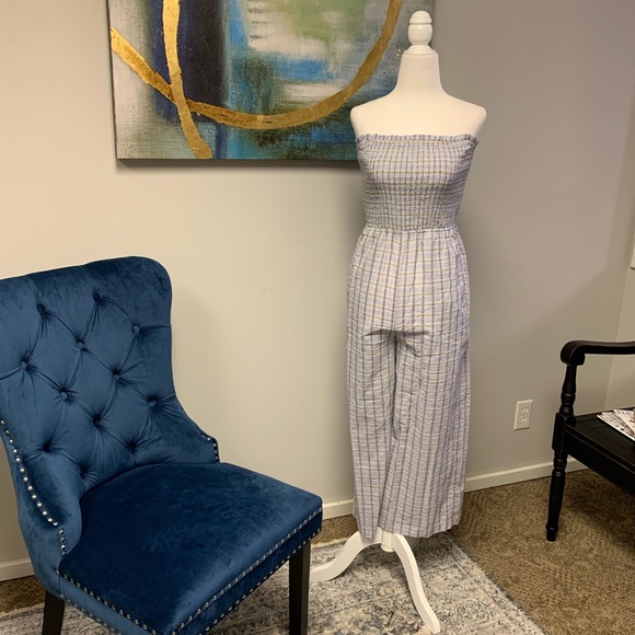 BCBGeneration strapless romper/jumpsuit - Picture 2 of 9